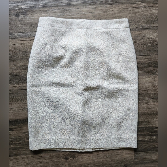 NWT J Crew Ivory Golden Shimmer Paisley Pencil Skirt - Picture 1 of 6
